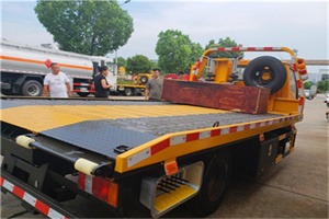 独山子区附近拖车电话号码服务