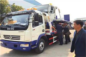 独山子区汽车道路救援拖车价格